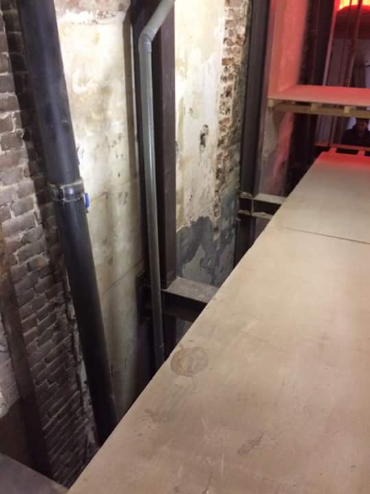 Grachtenpand-Amsterdam-10