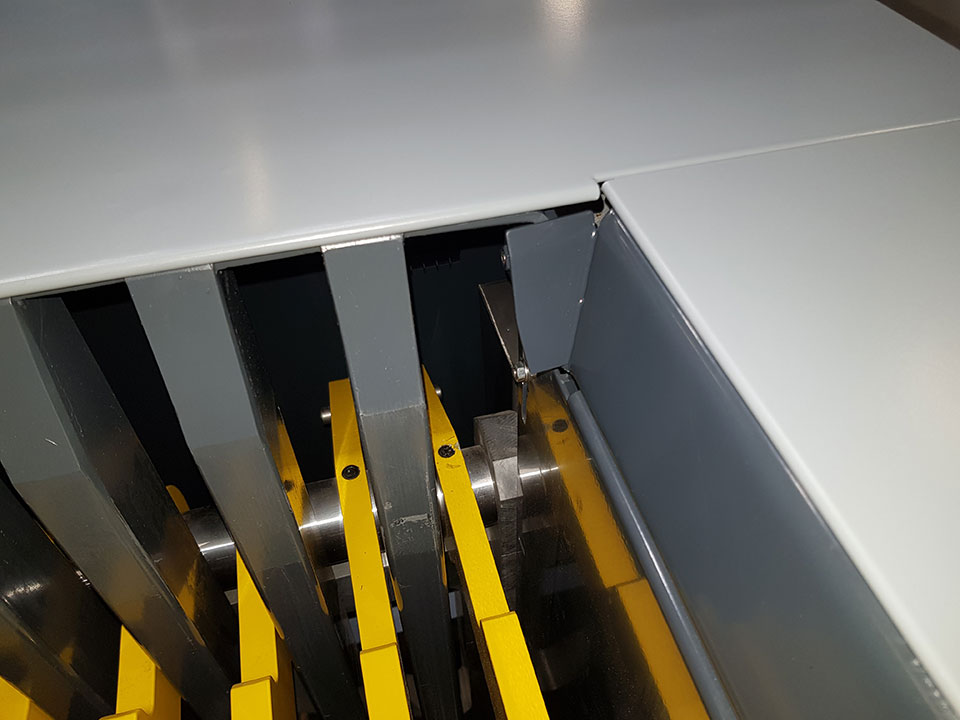 plaatwerk-opmaat-en-in-kleur-gepoedercoat-1